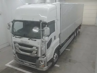 Isuzu TRUCK