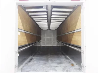 Isuzu TRUCK