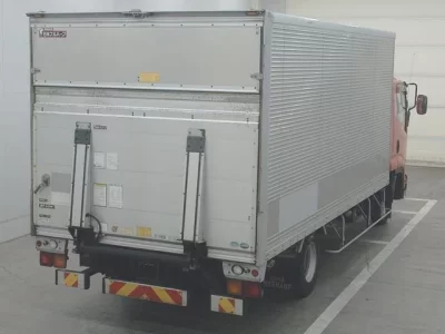 Isuzu FORWARD