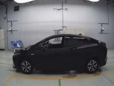 Toyota PRIUS PHV