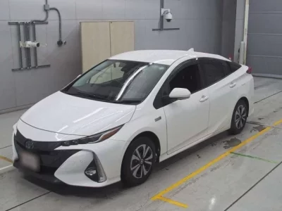 Toyota PRIUS PHV