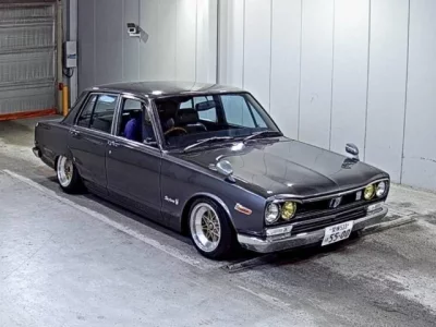 Nissan SKYLINE