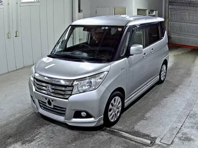 Mitsubishi DELICA D2