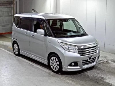 Mitsubishi DELICA D2