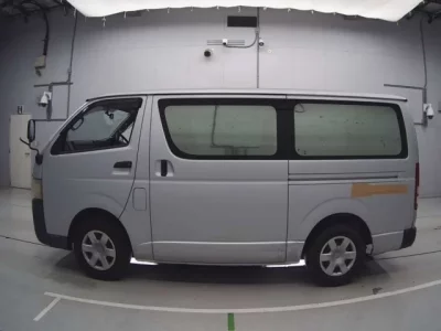Toyota REGIUS ACE VAN