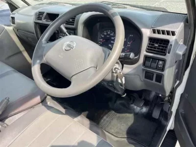 Nissan VANETTE VAN