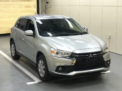 Mitsubishi RVR