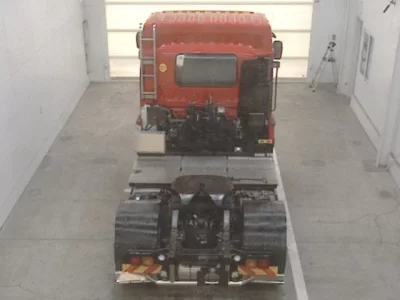 Isuzu TRUCK