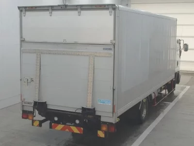Isuzu FORWARD