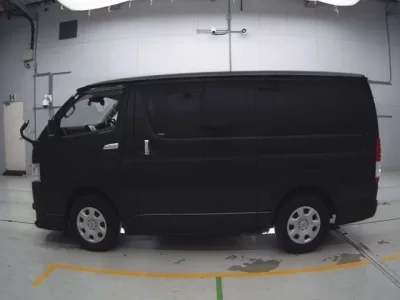 Toyota REGIUS ACE VAN