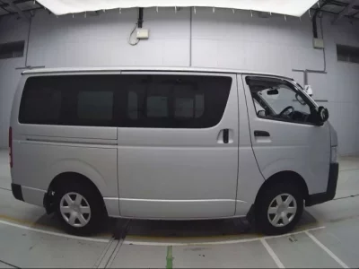 Toyota REGIUS ACE VAN