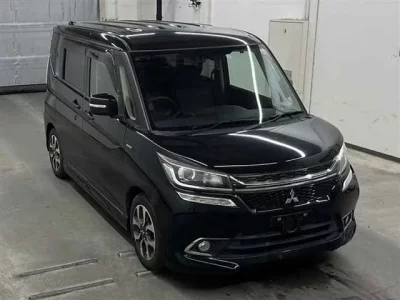 Mitsubishi DELICA D2