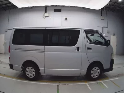 Toyota REGIUS ACE VAN