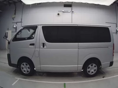 Toyota REGIUS ACE VAN