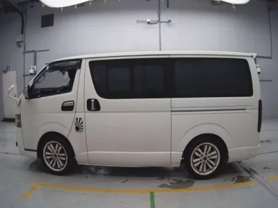 Toyota REGIUS ACE VAN