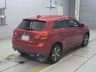 Mitsubishi RVR