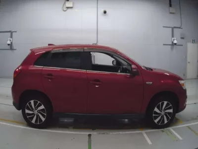 Mitsubishi RVR
