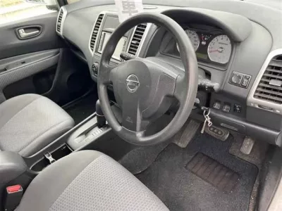 Nissan WINGROAD