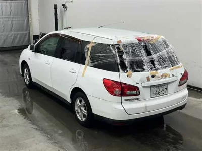 Nissan WINGROAD
