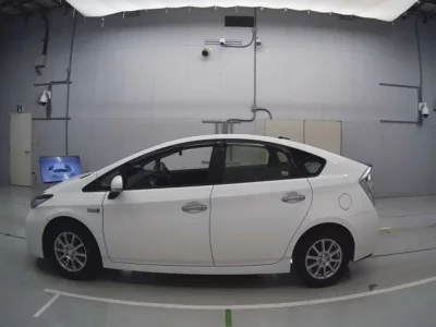 Toyota PRIUS PHV