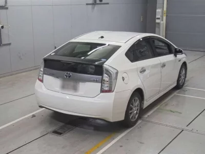 Toyota PRIUS PHV