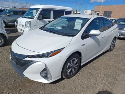 Toyota PRIUS PHV