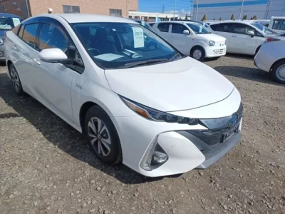 Toyota PRIUS PHV