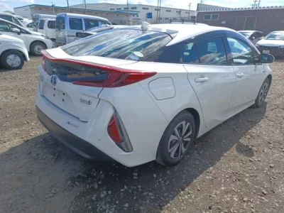 Toyota PRIUS PHV