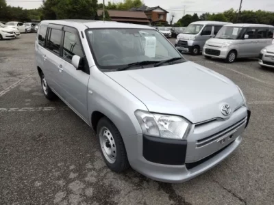 Toyota SUCCEED