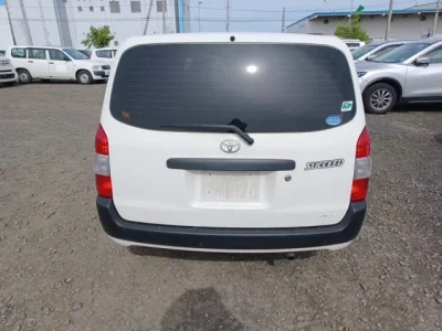 Toyota SUCCEED