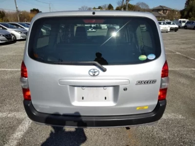 Toyota SUCCEED