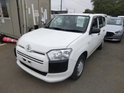 Toyota SUCCEED
