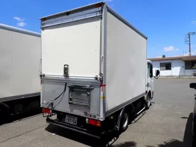 Nissan ATLAS
