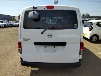Nissan NV200