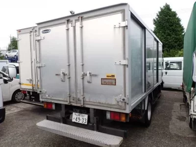 Isuzu ELF