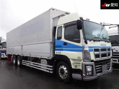 Isuzu GIGA