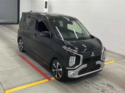 Mitsubishi EK X