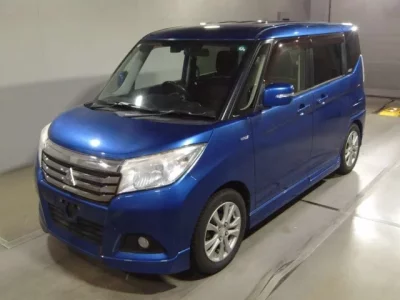 Mitsubishi DELICA D2