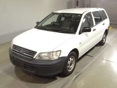 Mitsubishi LANCER VAN