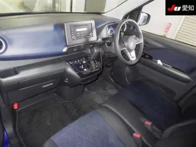 Mitsubishi EK X