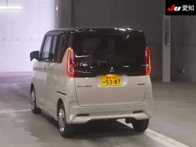 Mitsubishi EK SPACE