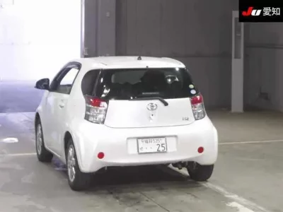 Toyota IQ