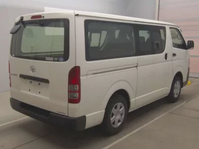 Toyota REGIUS ACE VAN