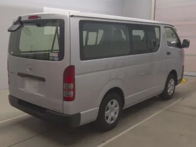 Toyota REGIUS ACE VAN