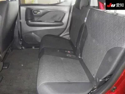 Mitsubishi EK X