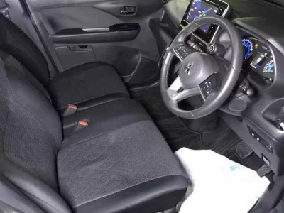 Mitsubishi EK X