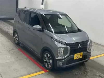 Mitsubishi EK X