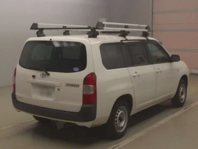 Toyota SUCCEED
