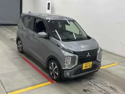 Mitsubishi EK X