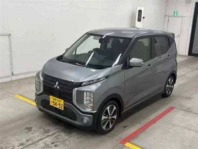 Mitsubishi EK X